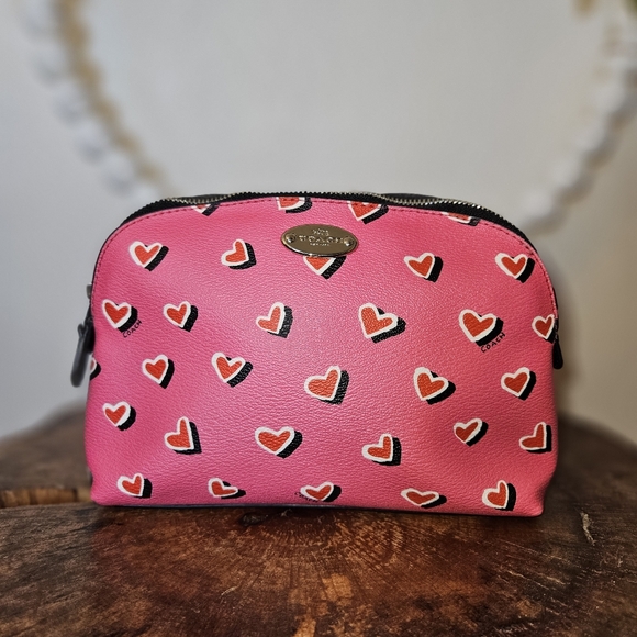 COACH Heart Pink Multicolor Coated Canvas Makeup Bag Cosmetic Case NWOT - Picture 1 of 10